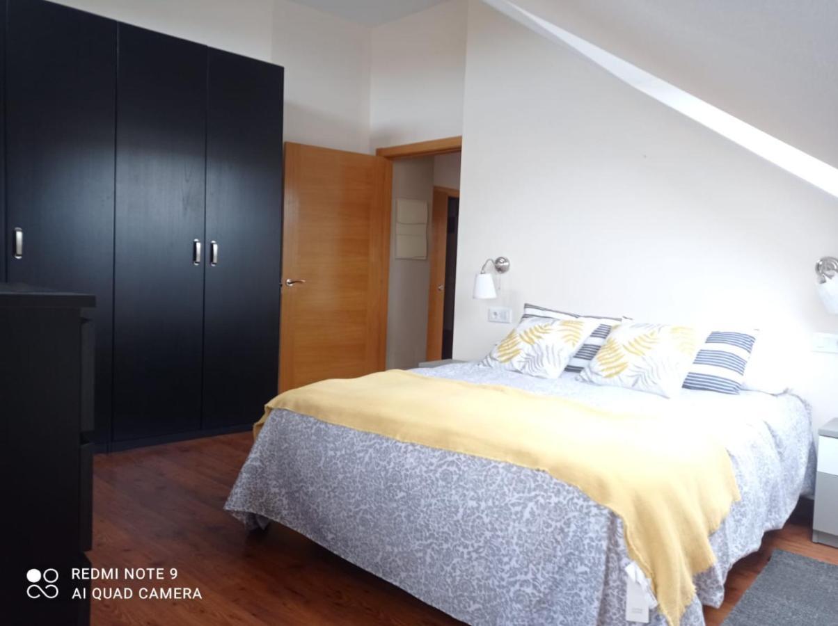 Atico Cine Colon Lägenhet Ribadeo Exteriör bild