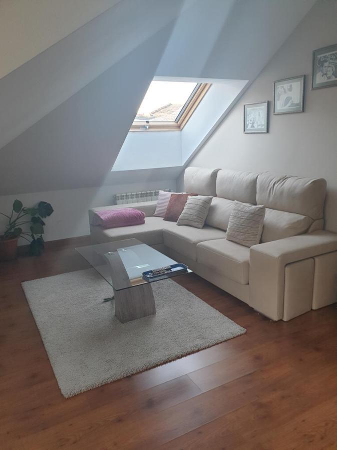Atico Cine Colon Lägenhet Ribadeo Exteriör bild